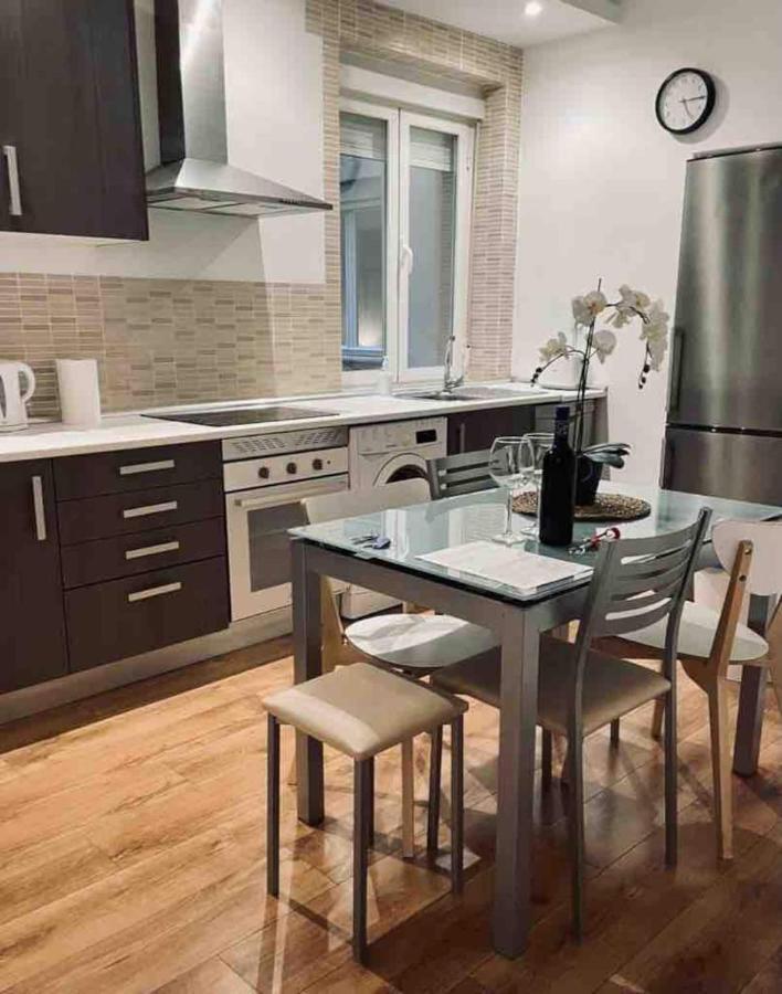 Excelente Piso De 3 Habitaciones En La Latina Madri Exterior foto